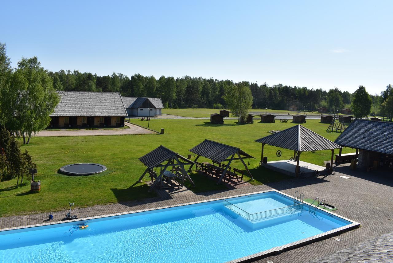 Holiday Village Suur Toell Kuressaare Luaran gambar