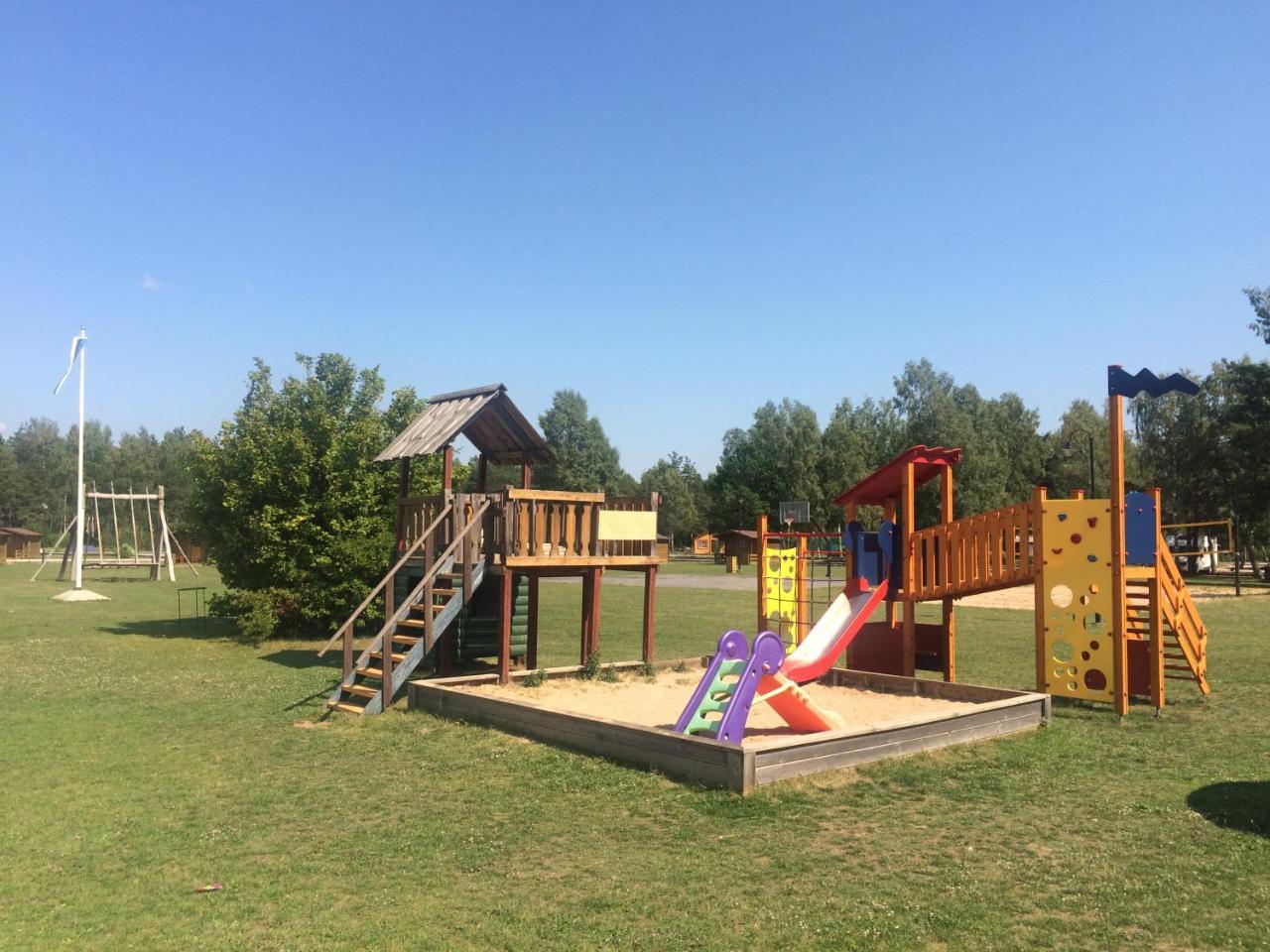 Holiday Village Suur Toell Kuressaare Luaran gambar